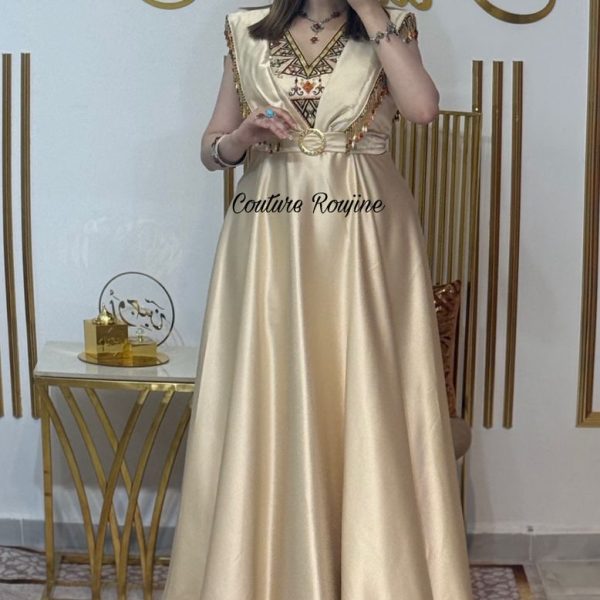 فستان Maya – بيج